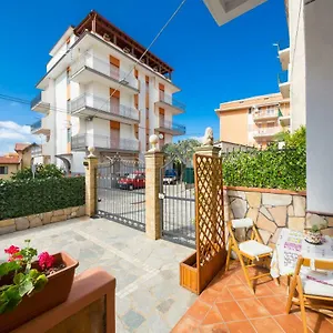 appartamento-rosa-cefalu.sicilyhotelsitaly.net/